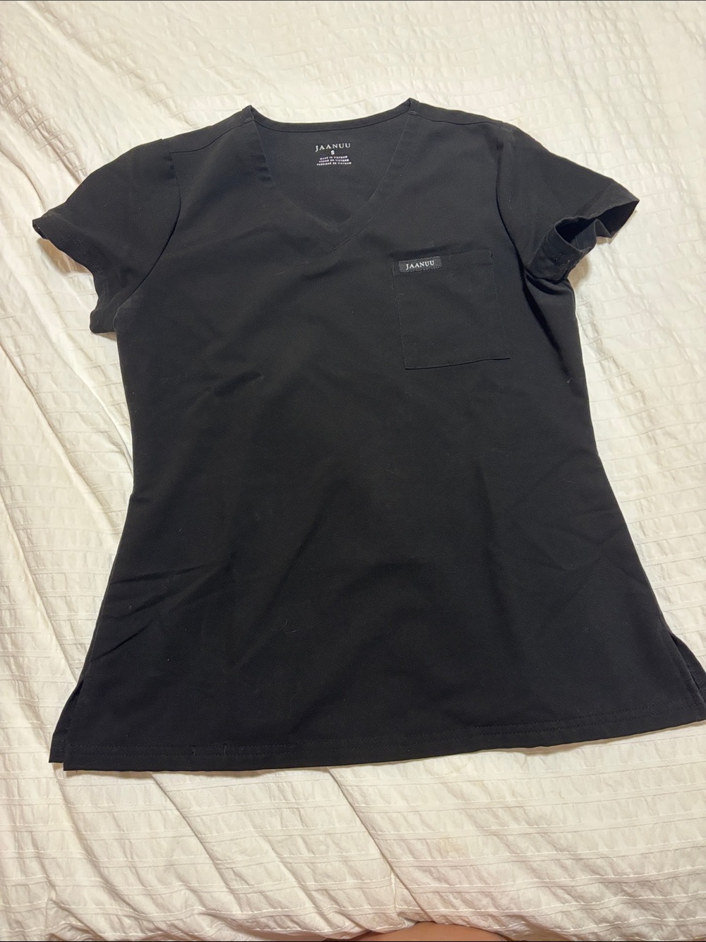 Jaanuu Women's Black V-Neck Scrub Top